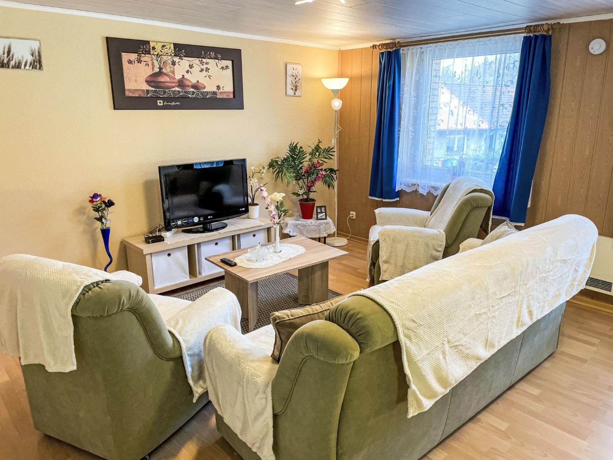Apartment Old Huesung - Muz326 By Interhome Mirow Bagian luar foto